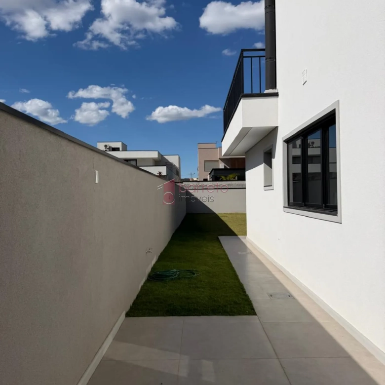 CASA SOBRADO COM 03 SUÍTES À VENDA NO CONDOMÍNIO RESERVA MARAJOARA – JUNDIAÍ/SP