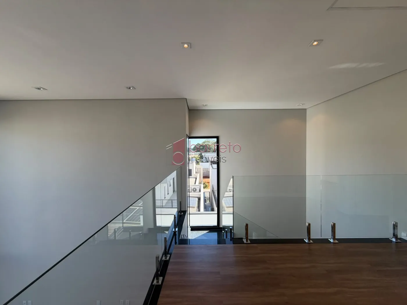 CASA SOBRADO DE ALTO PADRÃO COM 03 SUÍTES À VENDA NO CONDOMÍNIO BRISAS DO LAGO – JUNDIAÍ/SP