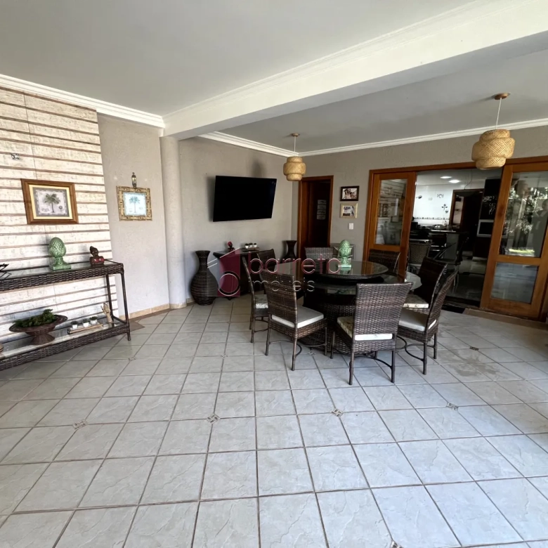 CASA À VENDA NO CONDOMÍNIO PORTAL DO PARAÍSO 2 EM JUNDIAÍ/SP