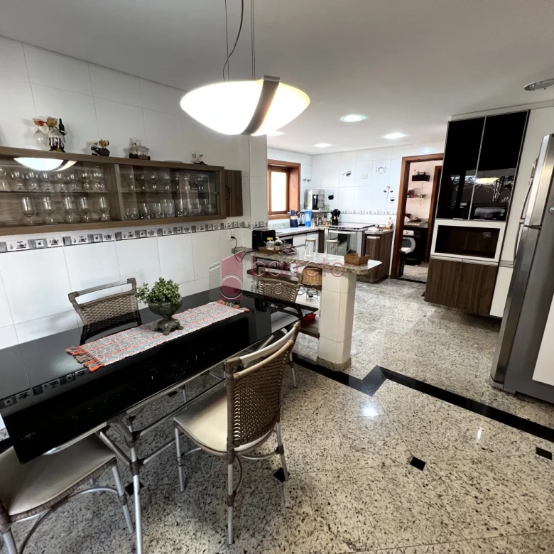 CASA À VENDA NO CONDOMÍNIO PORTAL DO PARAÍSO 2 EM JUNDIAÍ/SP