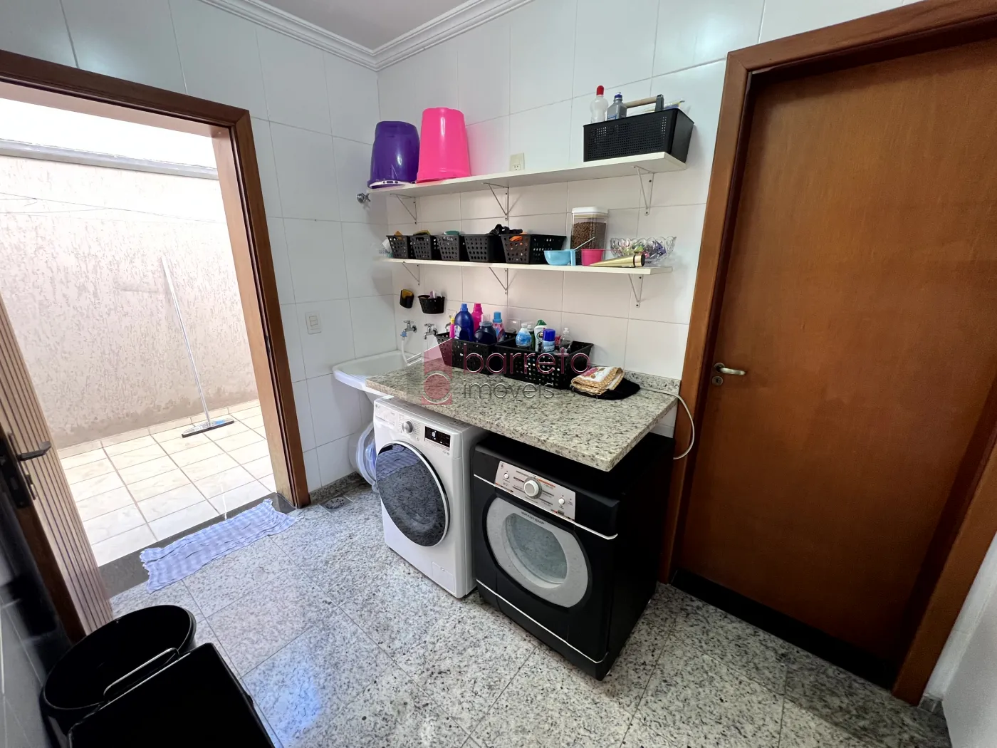 CASA À VENDA NO CONDOMÍNIO PORTAL DO PARAÍSO 2 EM JUNDIAÍ/SP