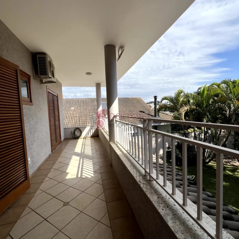 CASA À VENDA NO CONDOMÍNIO PORTAL DO PARAÍSO 2 EM JUNDIAÍ/SP