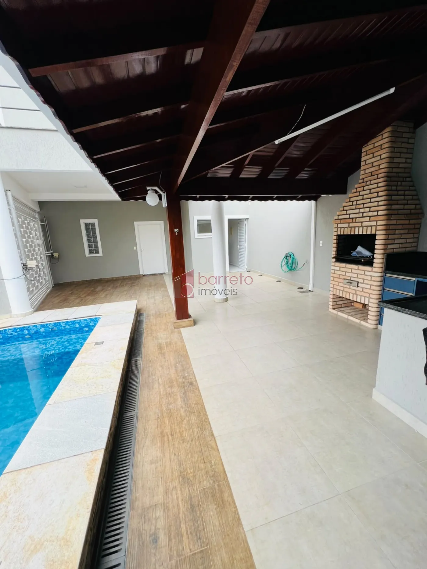 SOBRADO PARA VENDA E LOCAÇÃO NO CONDOMÍNIO TERRAS DE GÊNOVA – JUNDIAÍ/SP