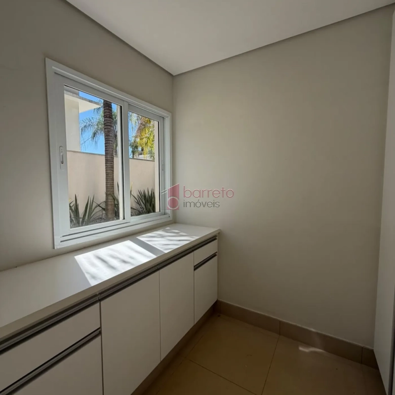 CASA SOBRADO DE ALTO PADRÃO COM 03 SUÍTES À VENDA NO CONDOMÍNIO VEDUTA ROSSA – JUNDIAÍ/SP