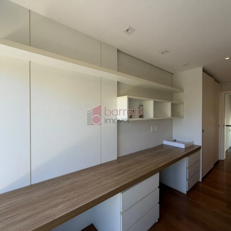 CASA SOBRADO DE ALTO PADRÃO COM 03 SUÍTES À VENDA NO CONDOMÍNIO VEDUTA ROSSA – JUNDIAÍ/SP