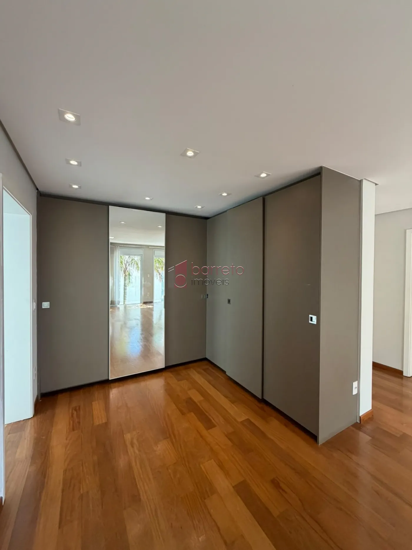 CASA SOBRADO DE ALTO PADRÃO COM 03 SUÍTES À VENDA NO CONDOMÍNIO VEDUTA ROSSA – JUNDIAÍ/SP
