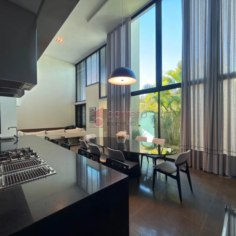 CASA MOBILIADA À VENDA NO CONDOMÍNIO RESIDENCIAL VEDUTA BLU EM JUNDIAÍ/SP