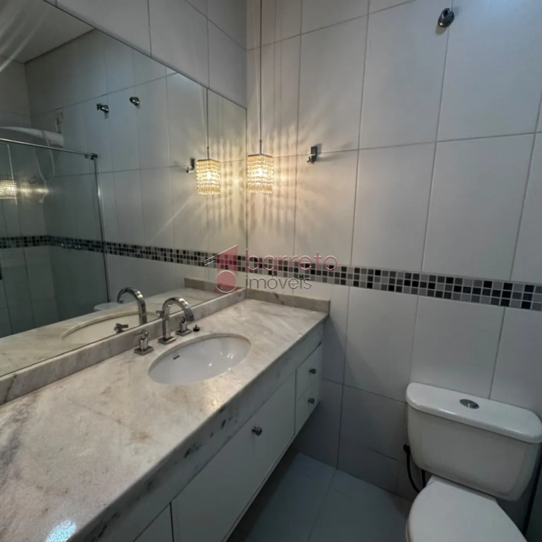 CASA TÉRREA SEMI-MOBILIADA PARA LOCAÇÃO E VENDA NO CONDOMÍNIO VILLAGE MEDEIROS – JUNDIAÍ/SP