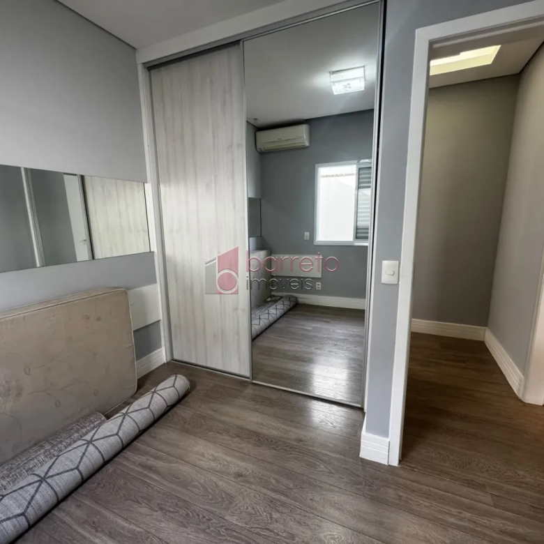 CASA TÉRREA SEMI-MOBILIADA PARA LOCAÇÃO E VENDA NO CONDOMÍNIO VILLAGE MEDEIROS – JUNDIAÍ/SP