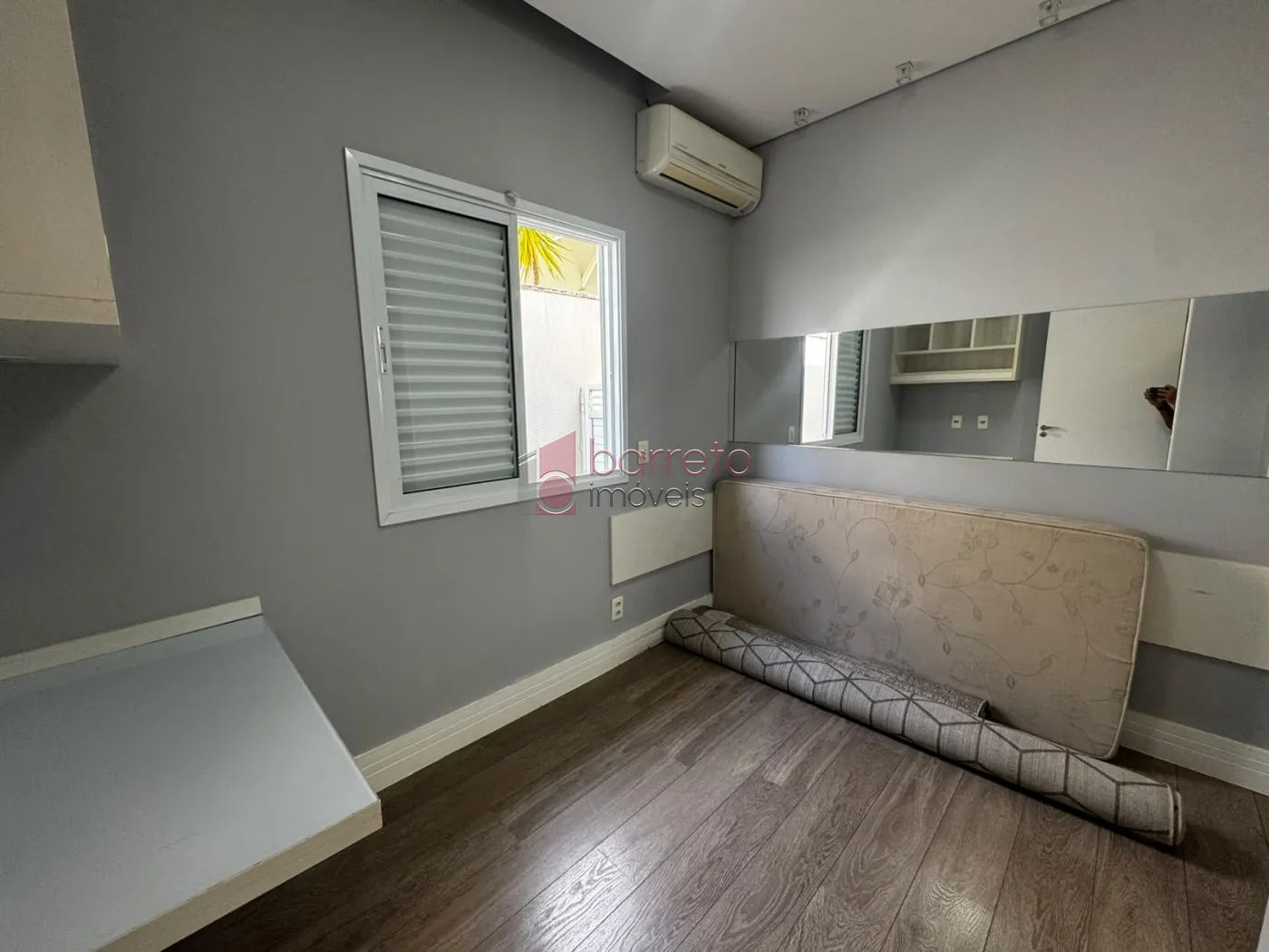 CASA TÉRREA SEMI-MOBILIADA PARA LOCAÇÃO E VENDA NO CONDOMÍNIO VILLAGE MEDEIROS – JUNDIAÍ/SP