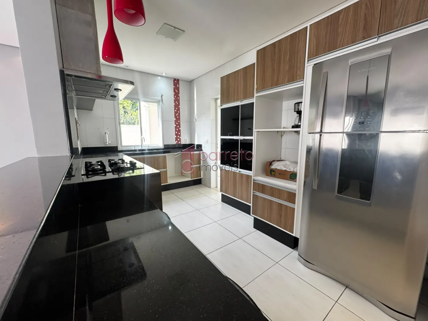 CASA TÉRREA SEMI-MOBILIADA PARA LOCAÇÃO E VENDA NO CONDOMÍNIO VILLAGE MEDEIROS – JUNDIAÍ/SP