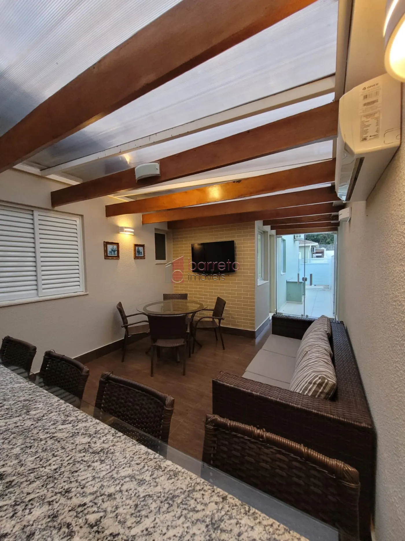 CASA TÉRREA SEMI-MOBILIADA PARA LOCAÇÃO E VENDA NO CONDOMÍNIO VILLAGE MEDEIROS – JUNDIAÍ/SP