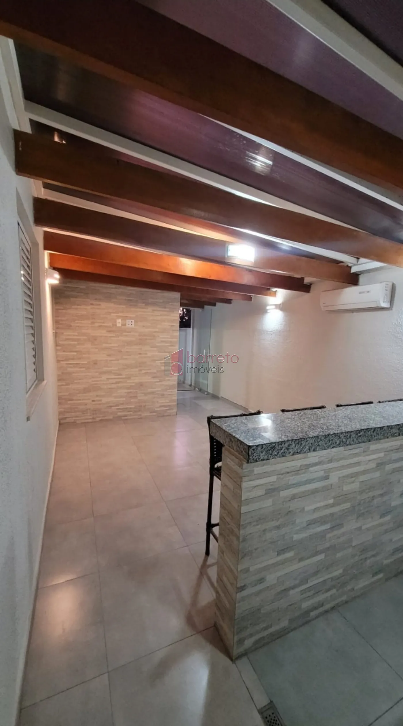 CASA TÉRREA SEMI-MOBILIADA PARA LOCAÇÃO E VENDA NO CONDOMÍNIO VILLAGE MEDEIROS – JUNDIAÍ/SP