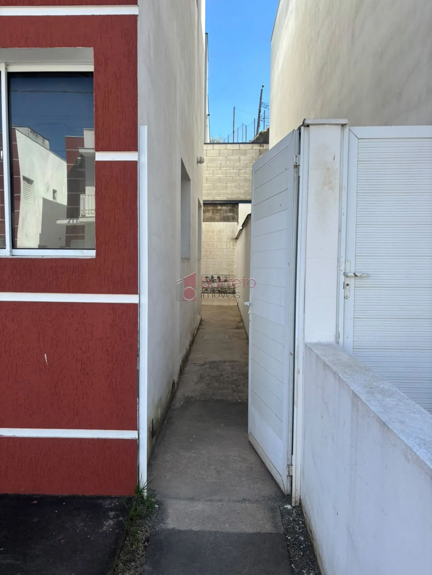 CASA À VENDA NO CONDOMÍNIO RESIDENCIAL DONA NINA – JARDIM TULIPAS – JUNDIAÍ/SP