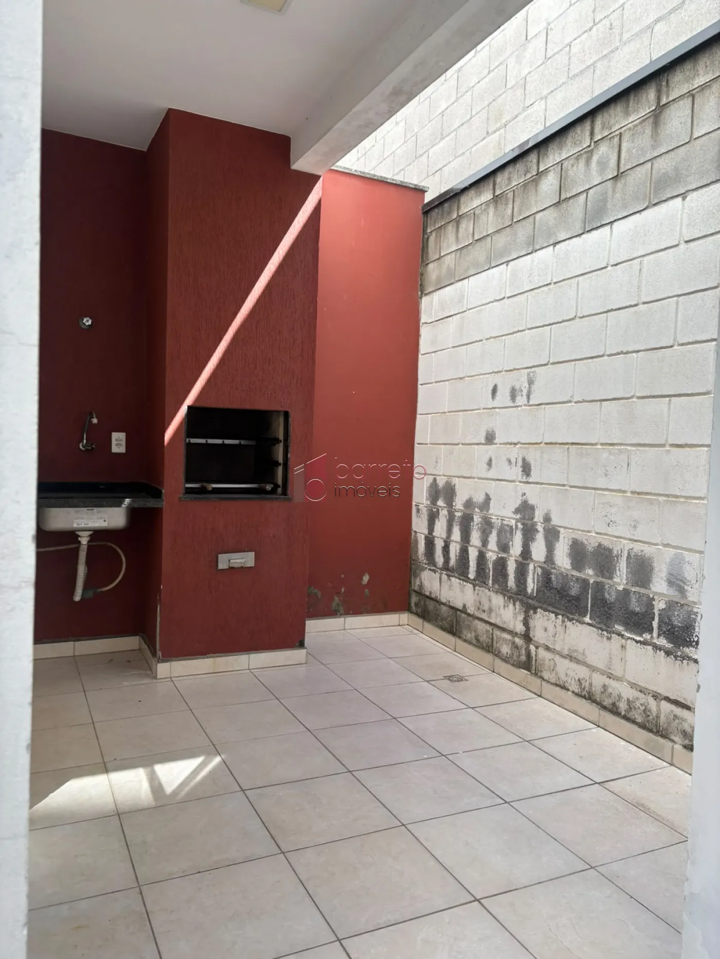 CASA À VENDA NO CONDOMÍNIO RESIDENCIAL DONA NINA – JARDIM TULIPAS – JUNDIAÍ/SP
