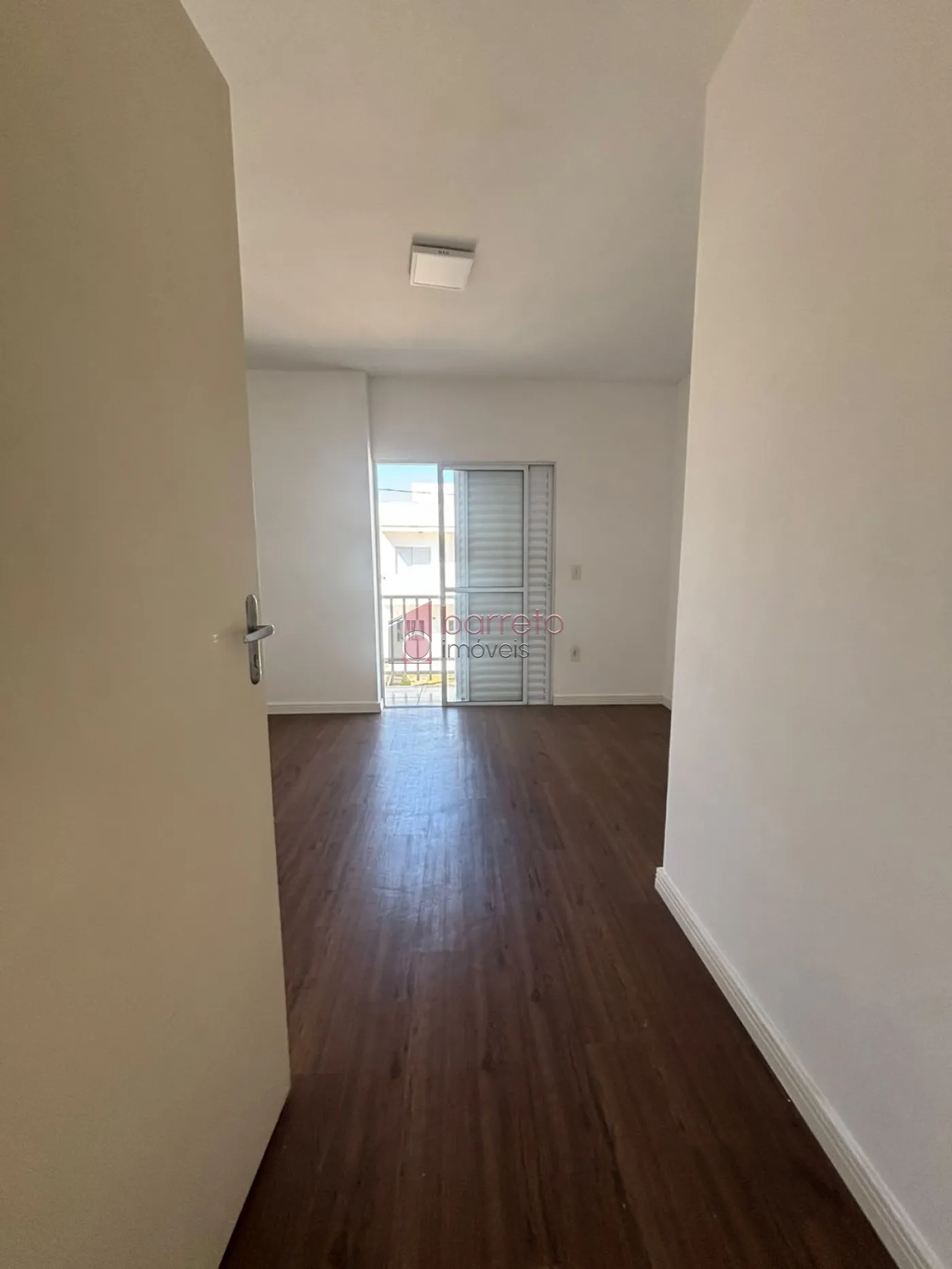 CASA À VENDA NO CONDOMÍNIO RESIDENCIAL DONA NINA – JARDIM TULIPAS – JUNDIAÍ/SP
