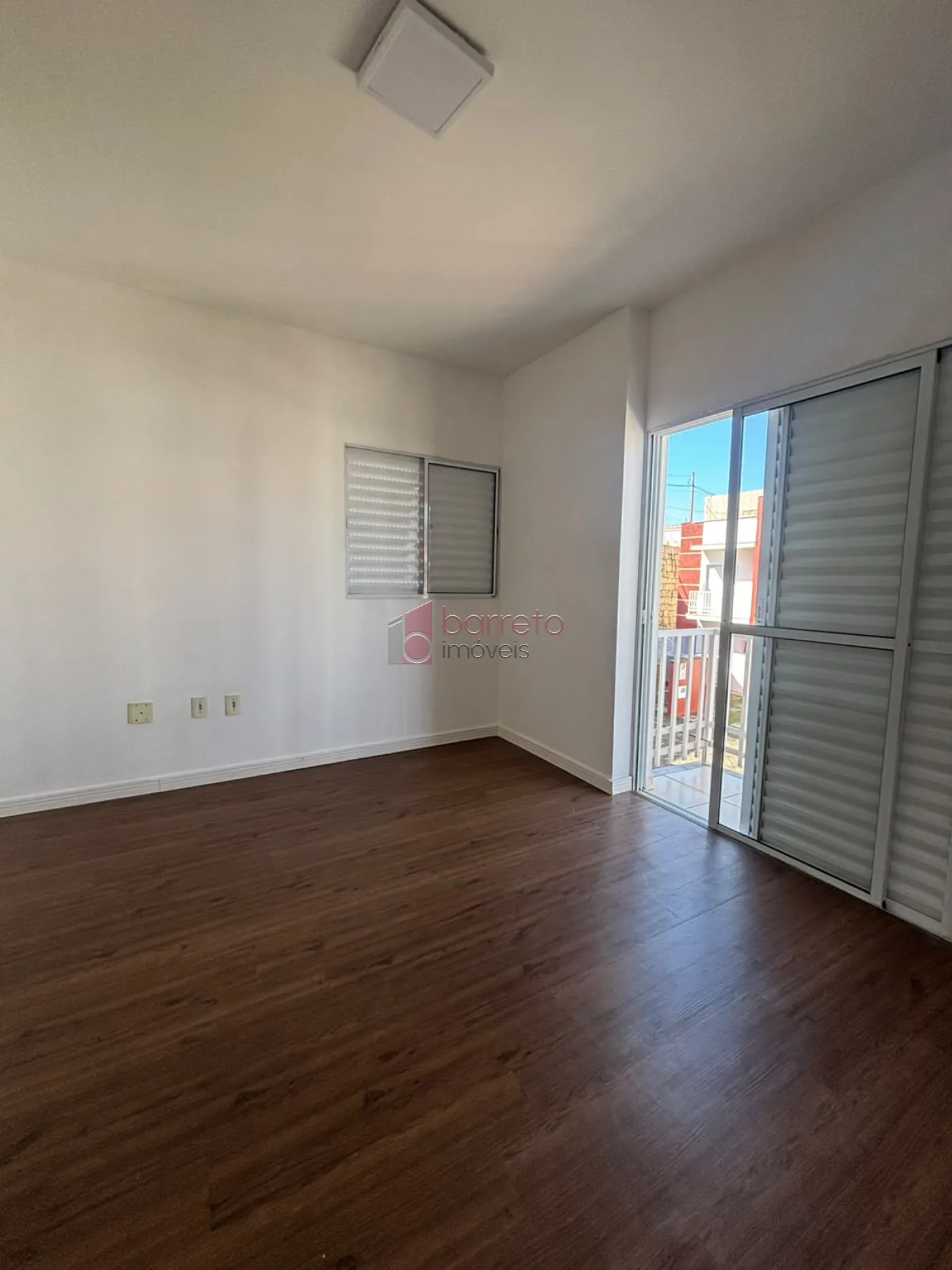 CASA À VENDA NO CONDOMÍNIO RESIDENCIAL DONA NINA – JARDIM TULIPAS – JUNDIAÍ/SP