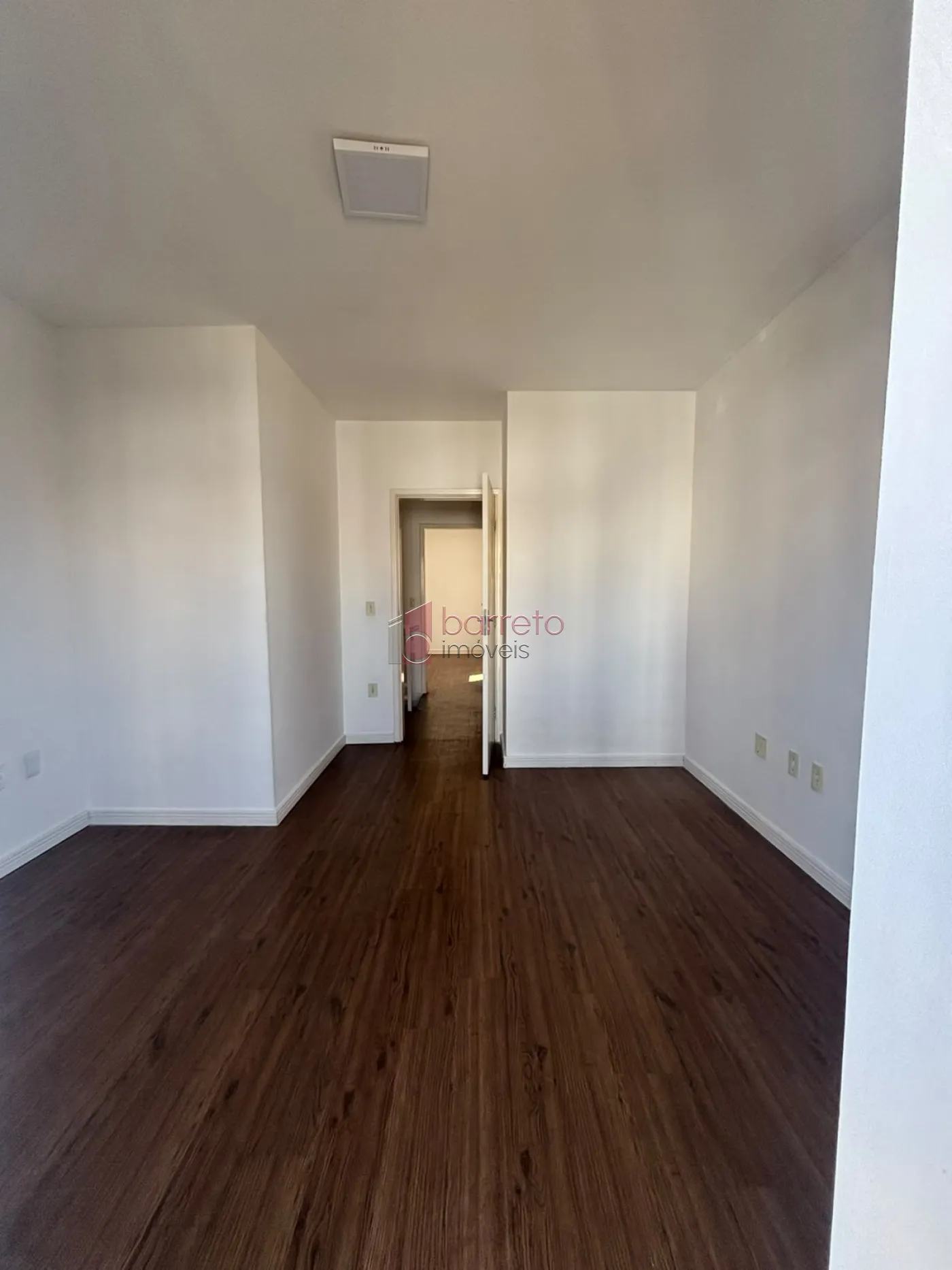 CASA À VENDA NO CONDOMÍNIO RESIDENCIAL DONA NINA – JARDIM TULIPAS – JUNDIAÍ/SP