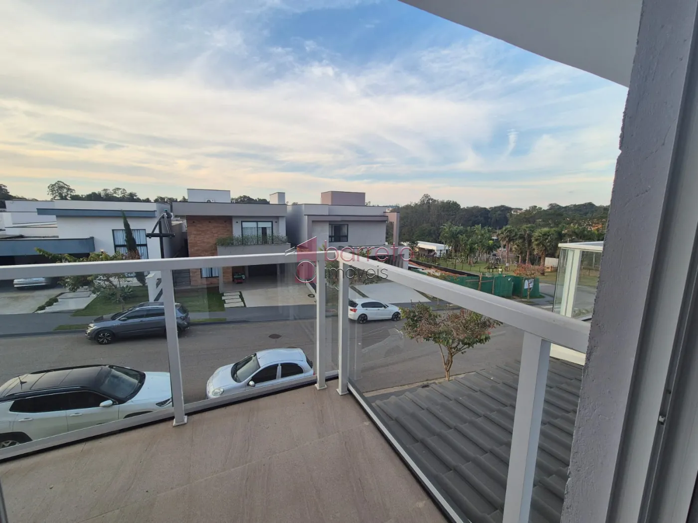 CASA RECÉM CONSTRUÍDA À VENDA NO CONDOMÍNIO BRISAS DA MATA EM JUNDIAÍ/SP
