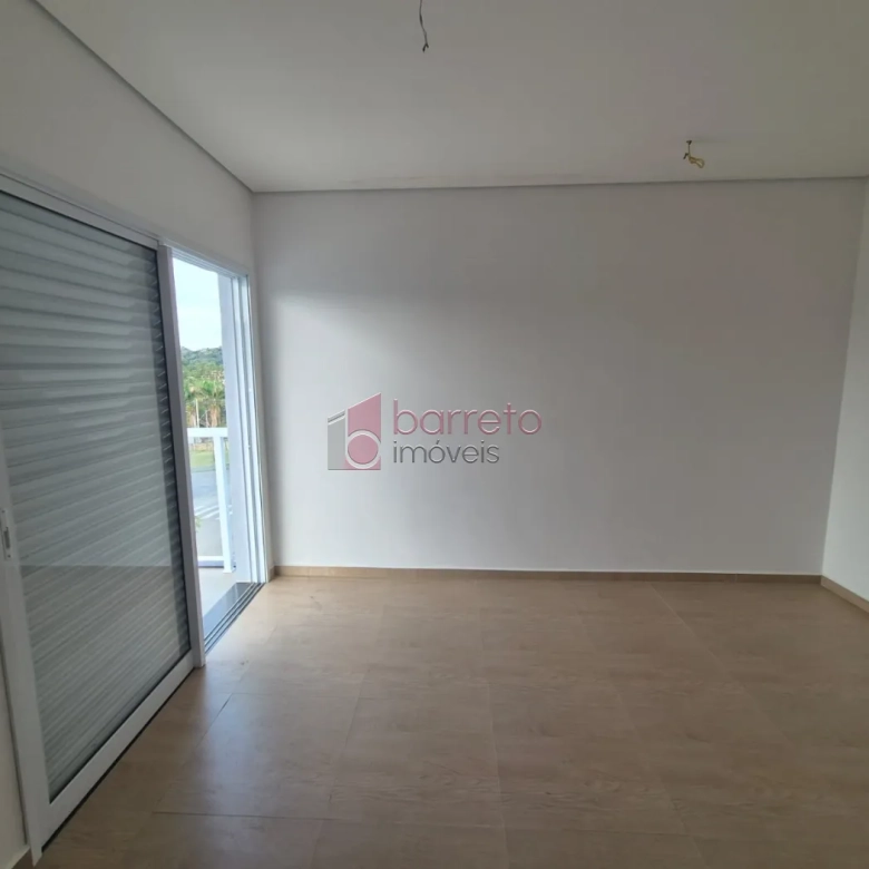 CASA RECÉM CONSTRUÍDA À VENDA NO CONDOMÍNIO BRISAS DA MATA EM JUNDIAÍ/SP
