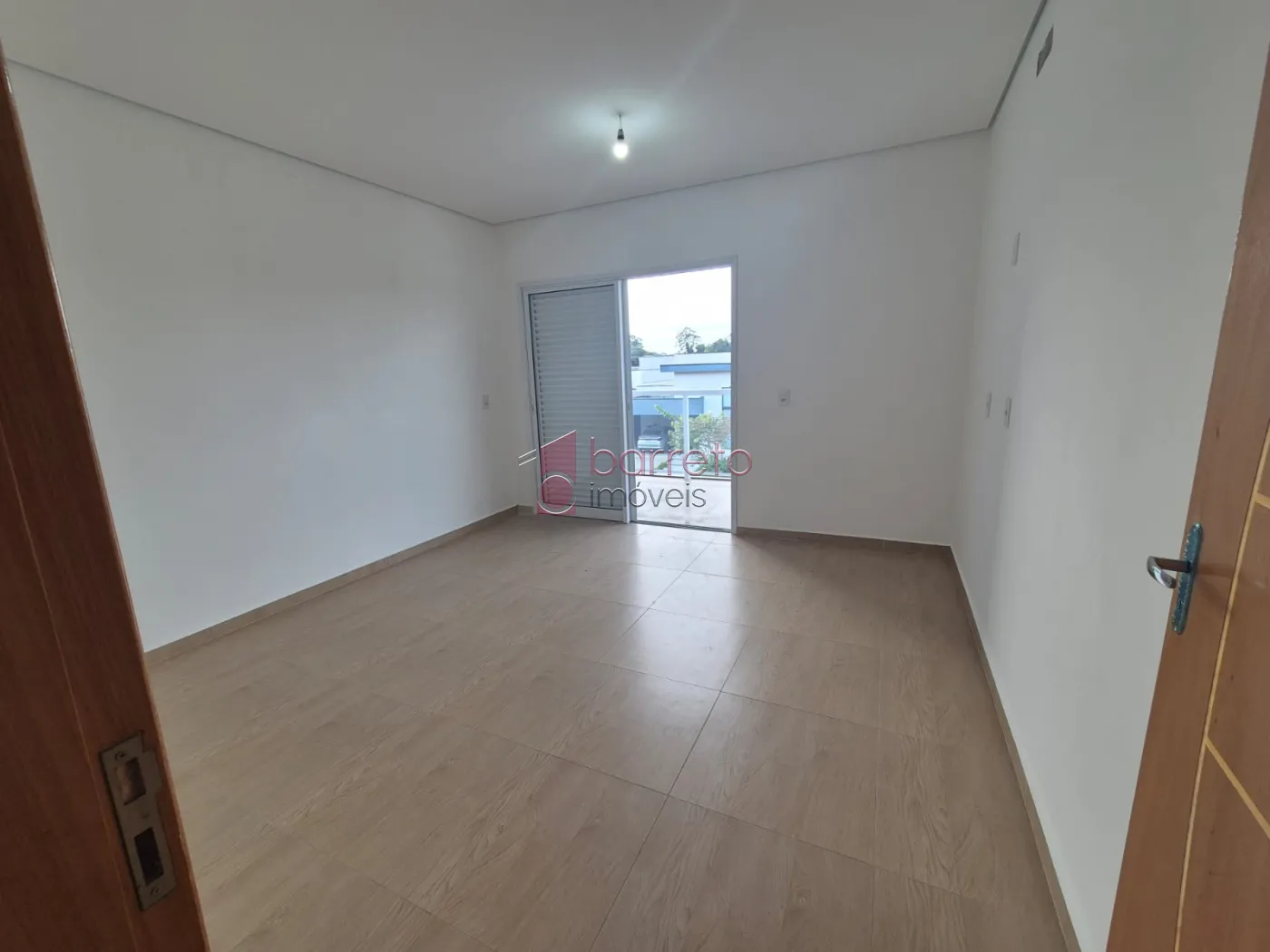 CASA RECÉM CONSTRUÍDA À VENDA NO CONDOMÍNIO BRISAS DA MATA EM JUNDIAÍ/SP