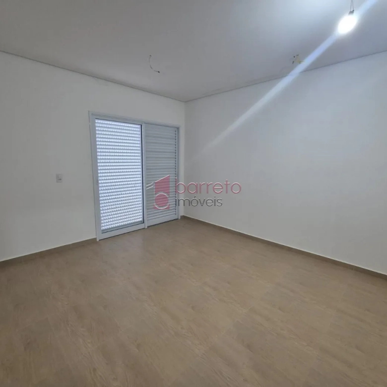 CASA RECÉM CONSTRUÍDA À VENDA NO CONDOMÍNIO BRISAS DA MATA EM JUNDIAÍ/SP