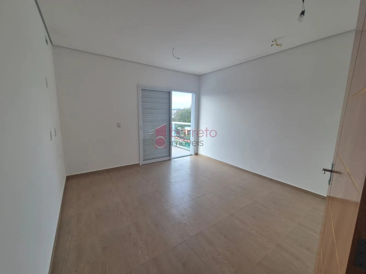 CASA RECÉM CONSTRUÍDA À VENDA NO CONDOMÍNIO BRISAS DA MATA EM JUNDIAÍ/SP