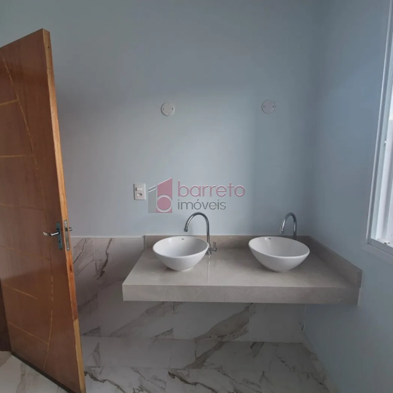CASA RECÉM CONSTRUÍDA À VENDA NO CONDOMÍNIO BRISAS DA MATA EM JUNDIAÍ/SP