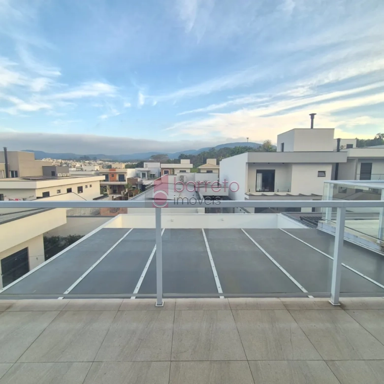 CASA RECÉM CONSTRUÍDA À VENDA NO CONDOMÍNIO BRISAS DA MATA EM JUNDIAÍ/SP