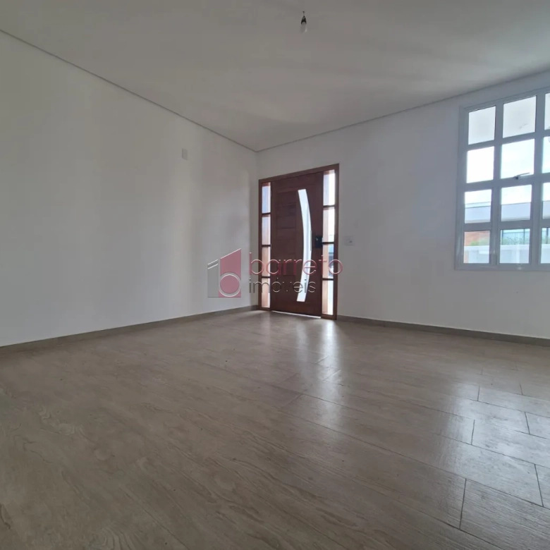 CASA RECÉM CONSTRUÍDA À VENDA NO CONDOMÍNIO BRISAS DA MATA EM JUNDIAÍ/SP