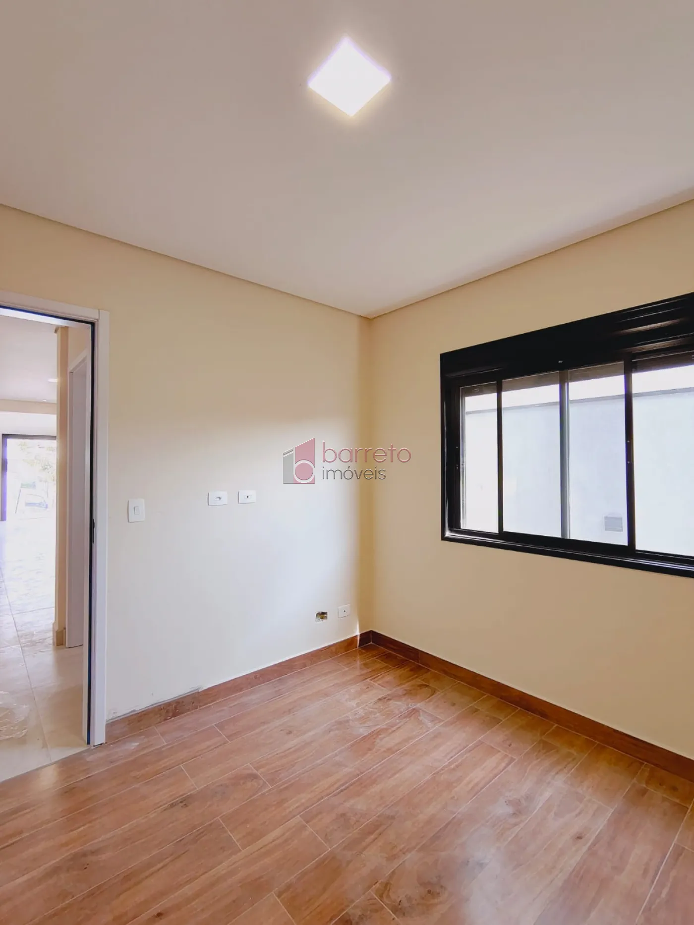 CASA À VENDA NO CONDOMÍNIO BRISAS DO LAGO – JUNDIAÍ/SP