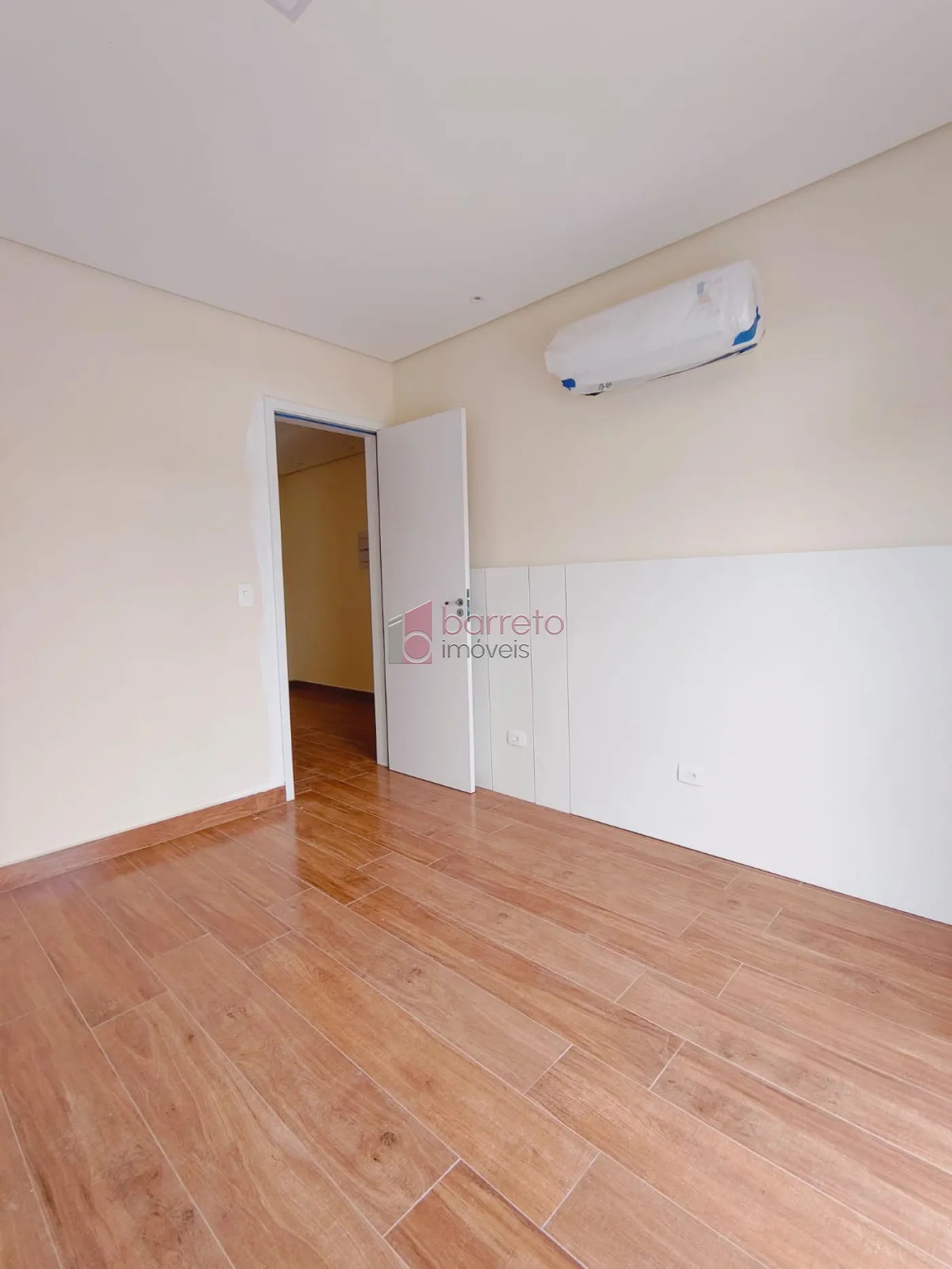 CASA À VENDA NO CONDOMÍNIO BRISAS DO LAGO – JUNDIAÍ/SP