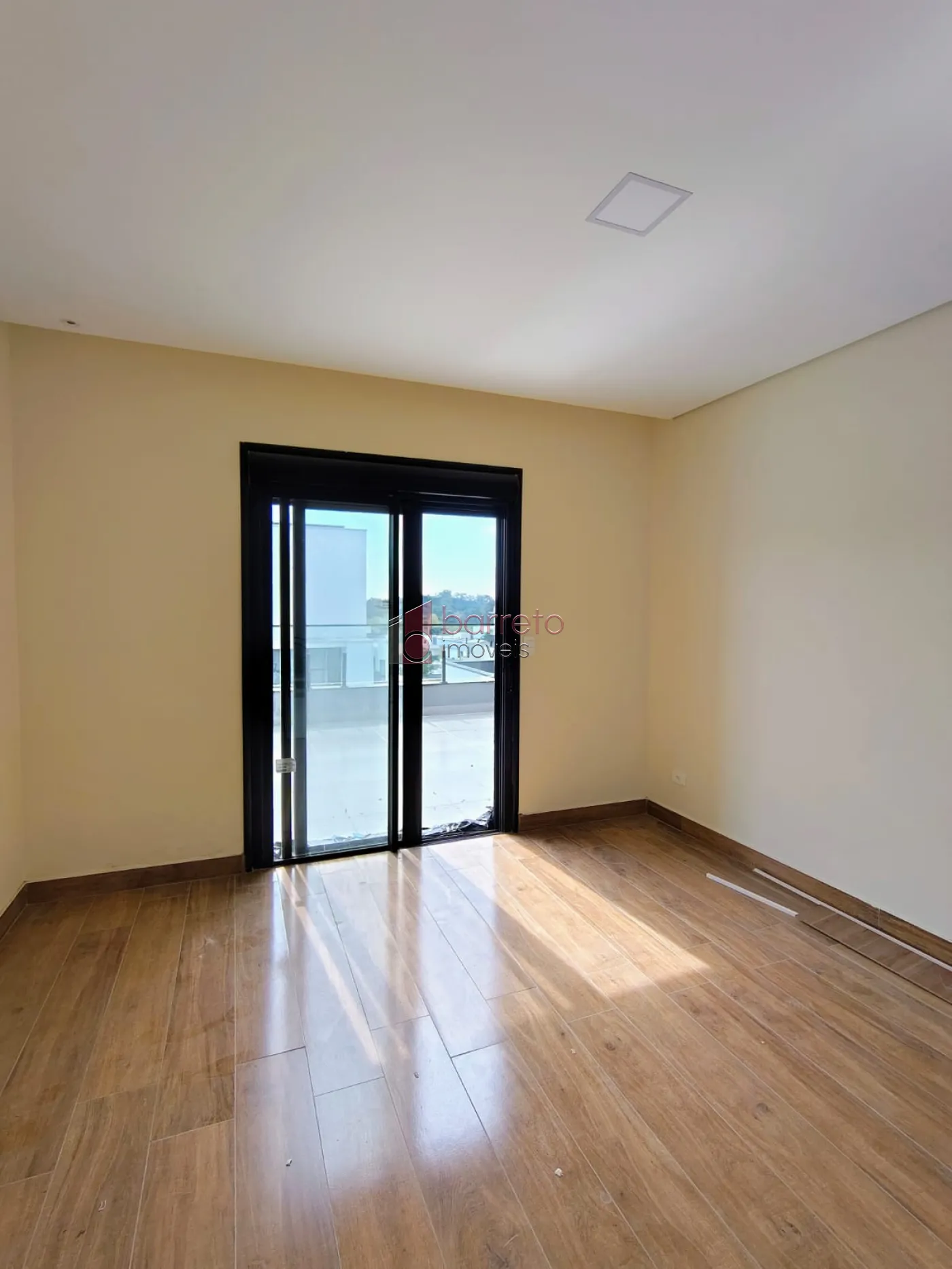 CASA À VENDA NO CONDOMÍNIO BRISAS DO LAGO – JUNDIAÍ/SP