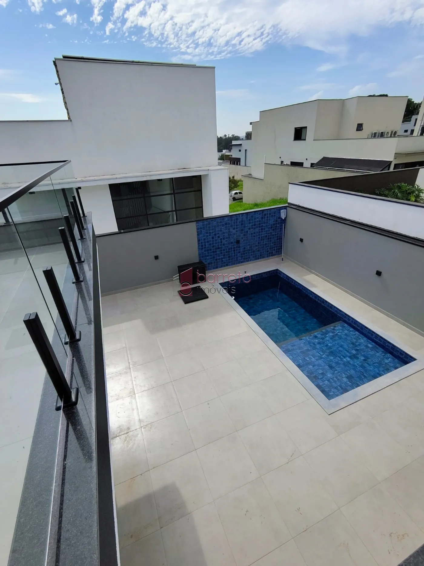 CASA À VENDA NO CONDOMÍNIO BRISAS DO LAGO – JUNDIAÍ/SP