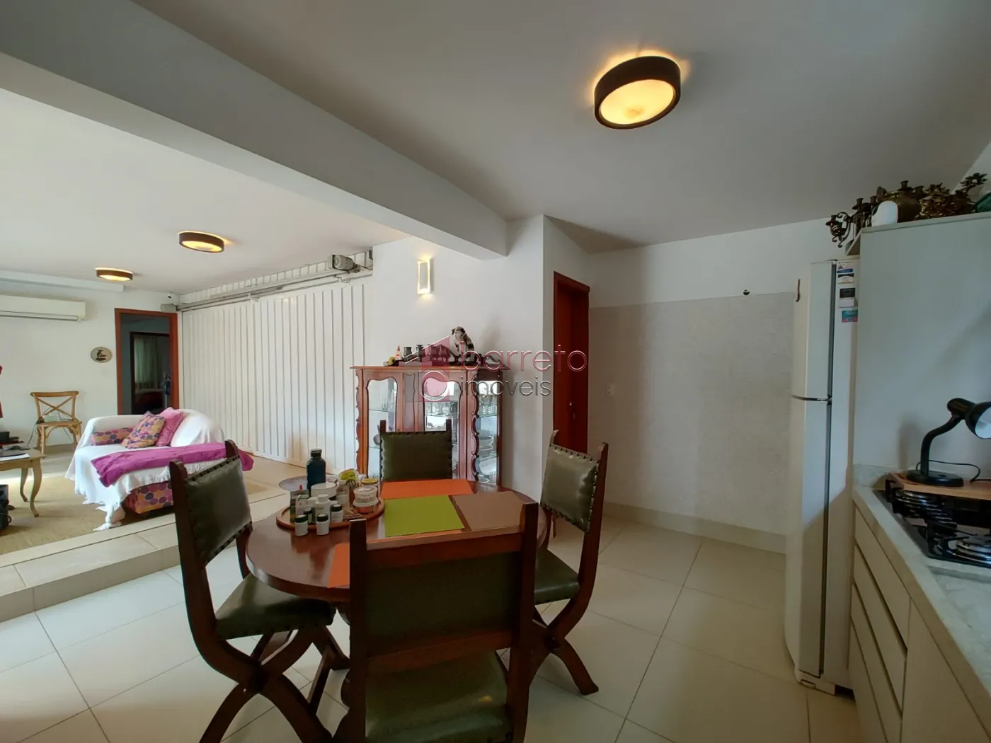 CASA À VENDA NO CONDOMÍNIO QUINTAS DO LAGO – JARDIM NOVO MUNDO – JUNDIAÍ/SP