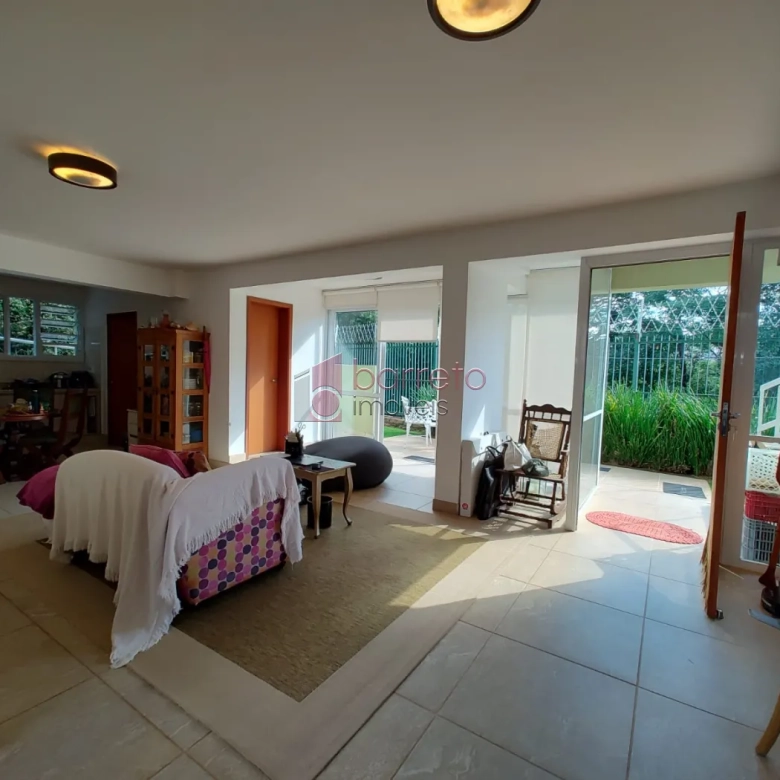 CASA À VENDA NO CONDOMÍNIO QUINTAS DO LAGO – JARDIM NOVO MUNDO – JUNDIAÍ/SP