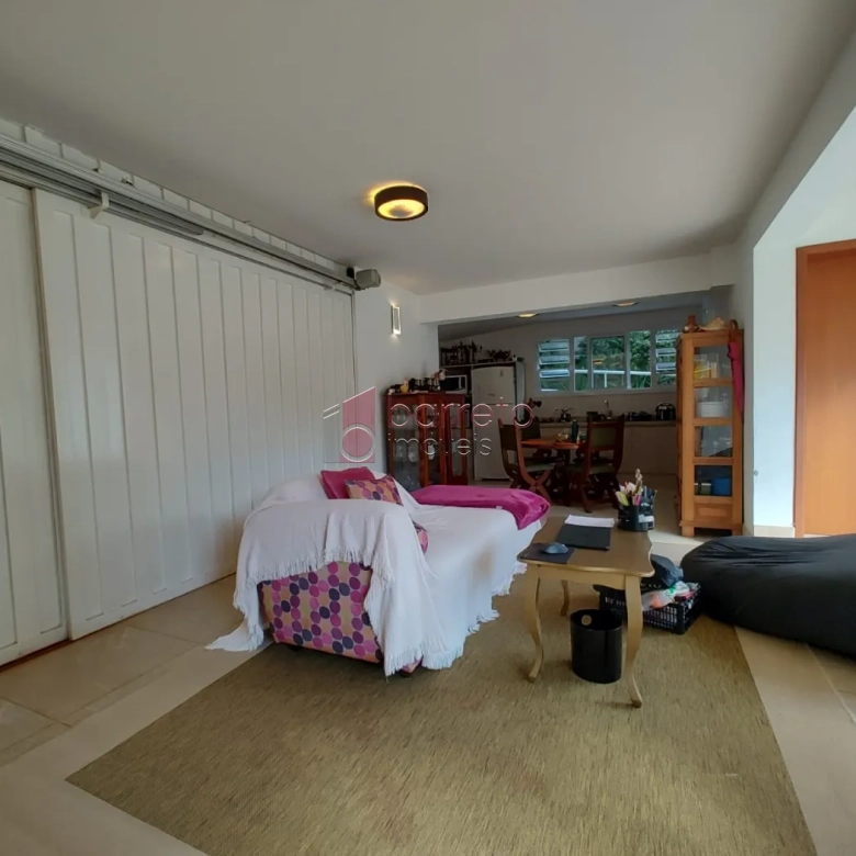 CASA À VENDA NO CONDOMÍNIO QUINTAS DO LAGO – JARDIM NOVO MUNDO – JUNDIAÍ/SP