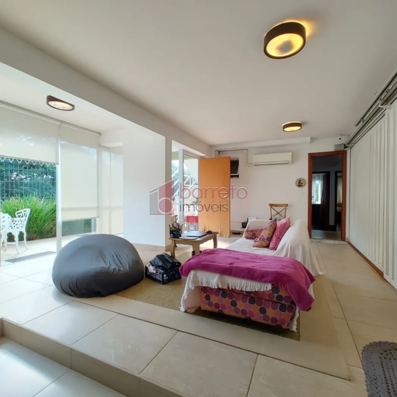 CASA À VENDA NO CONDOMÍNIO QUINTAS DO LAGO – JARDIM NOVO MUNDO – JUNDIAÍ/SP