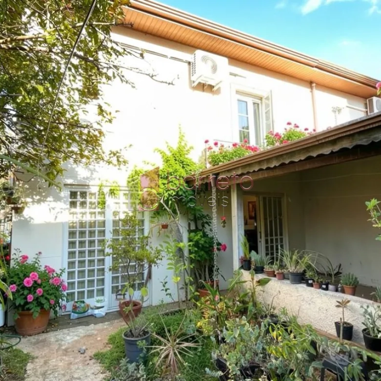 CASA À VENDA NO CONDOMÍNIO RESIDENCIAL DAS PALMEIRAS EM JUNDIAÍ/SP