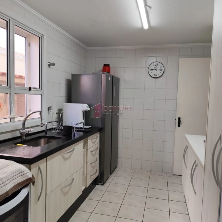 CASA À VENDA NO CONDOMÍNIO RESIDENCIAL DAS PALMEIRAS EM JUNDIAÍ/SP