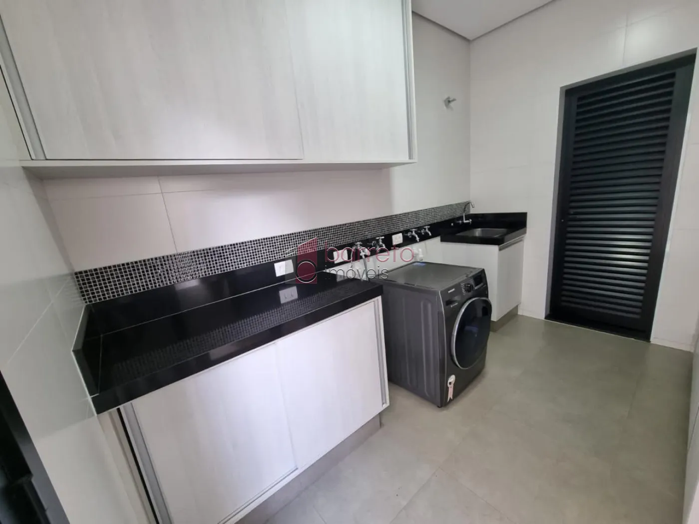 SOBRADO PARA LOCAÇÃO E VENDA NO CONDOMÍNIO QUINTA DAS ATÍRIAS – JUNDIAÍ/SP