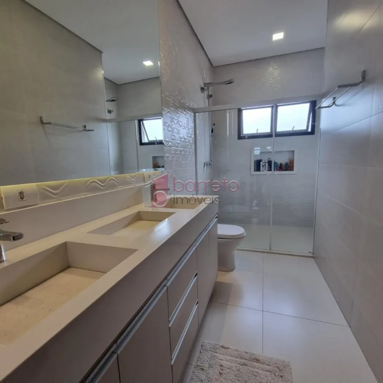 SOBRADO PARA LOCAÇÃO E VENDA NO CONDOMÍNIO QUINTA DAS ATÍRIAS – JUNDIAÍ/SP