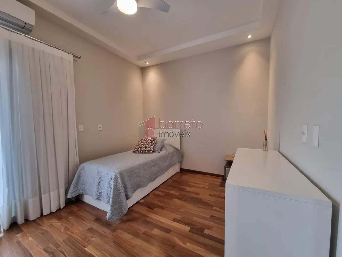 SOBRADO PARA LOCAÇÃO E VENDA NO CONDOMÍNIO QUINTA DAS ATÍRIAS – JUNDIAÍ/SP