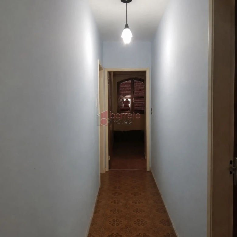 CASA COM EDÍCULA PARA LOCAÇÃO NO ANHANGABAÚ – JUNDIAÍ/SP