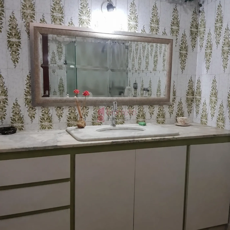 CASA COM EDÍCULA PARA LOCAÇÃO NO ANHANGABAÚ – JUNDIAÍ/SP