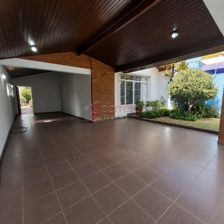 CASA COM EDÍCULA PARA LOCAÇÃO NO ANHANGABAÚ – JUNDIAÍ/SP