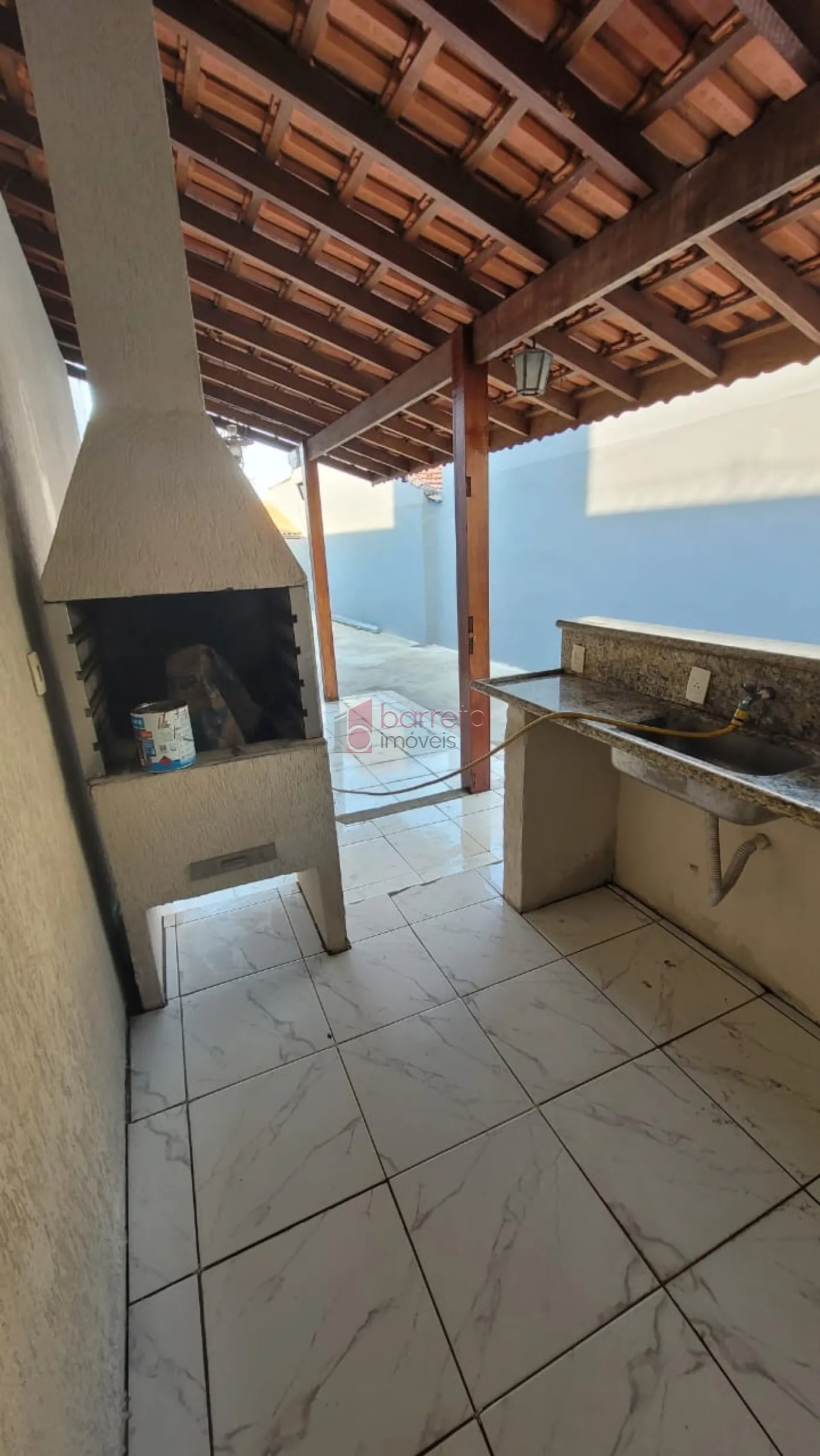 CASA COM EDÍCULA À VENDA – ANHANGABAÚ – JUNDIAÍ/SP