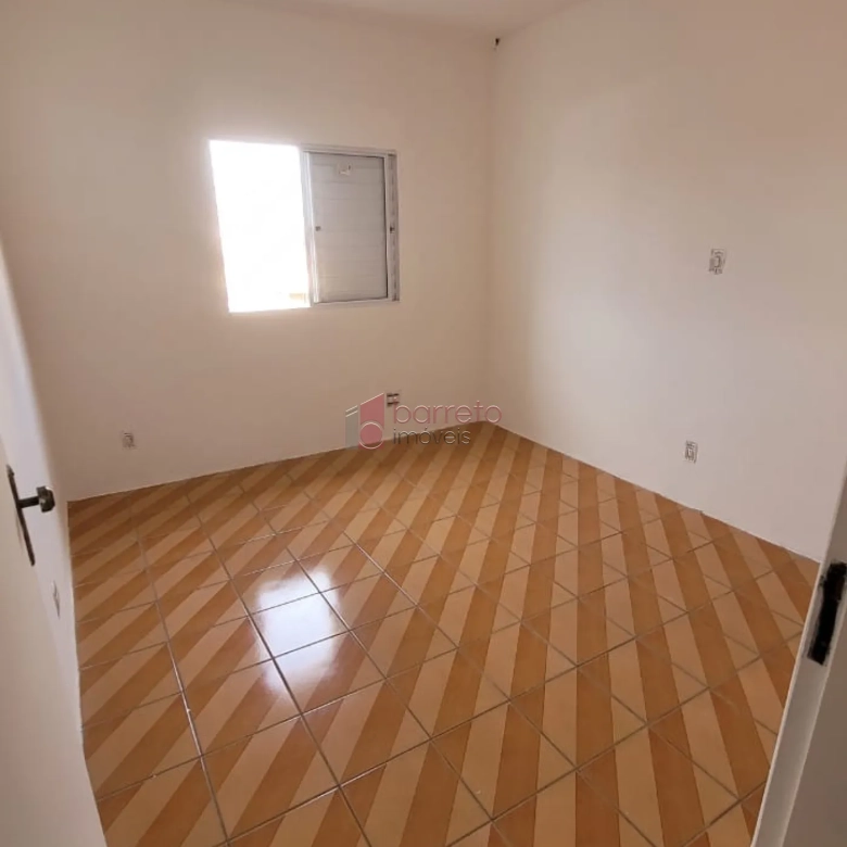 CASA COM EDÍCULA À VENDA – ANHANGABAÚ – JUNDIAÍ/SP