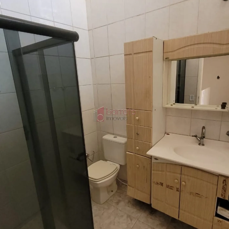 CASA COM EDÍCULA À VENDA – ANHANGABAÚ – JUNDIAÍ/SP