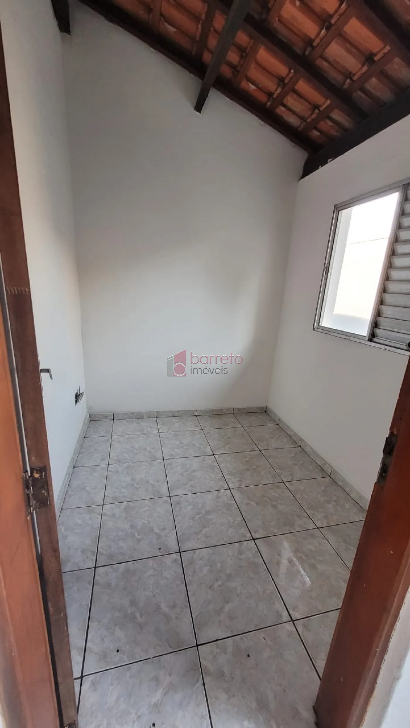 CASA COM EDÍCULA À VENDA – ANHANGABAÚ – JUNDIAÍ/SP